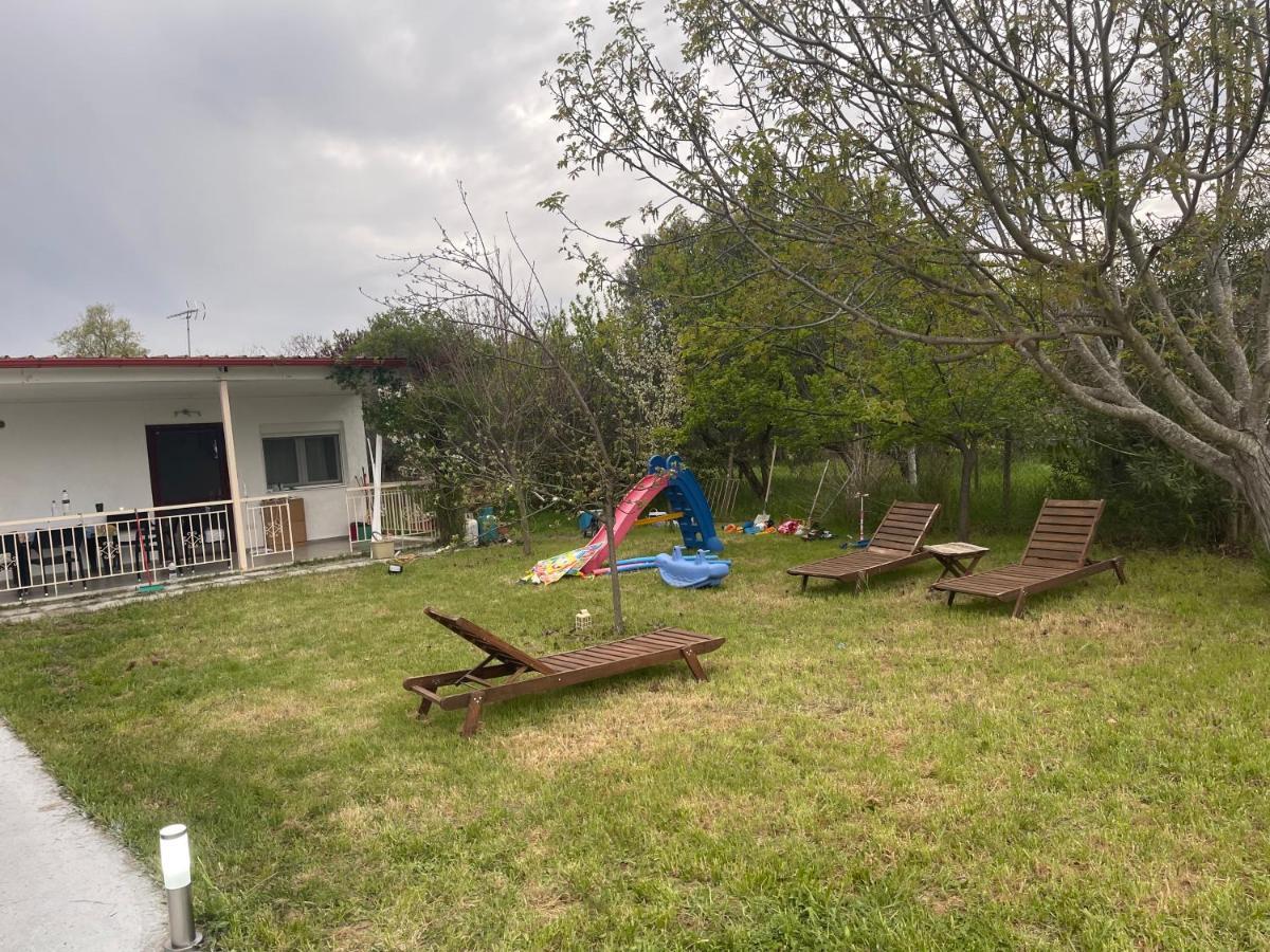 Apartament Ευχάριστο Εξοχικό Σπίτι Με Barbeque Skála Foúrkas Zewnętrze zdjęcie