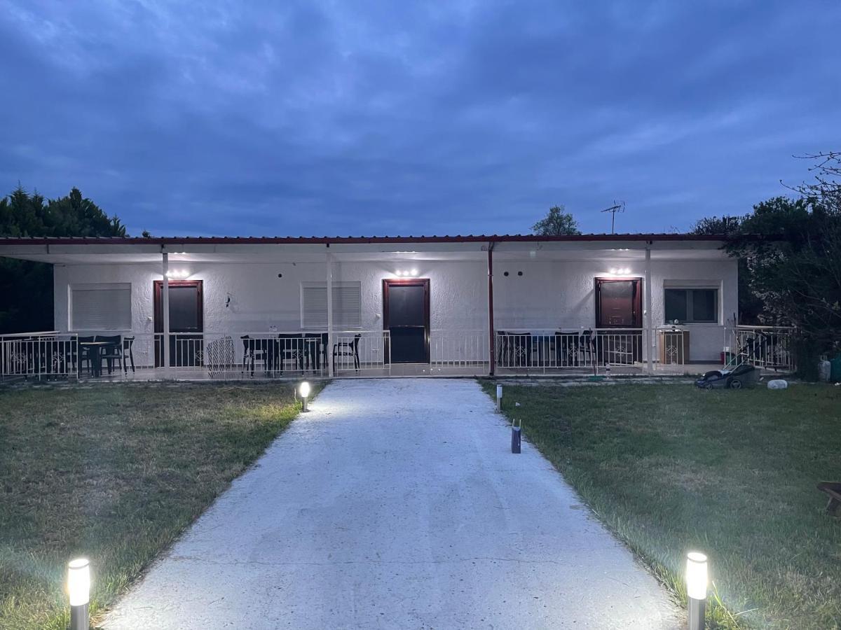 Apartament Ευχάριστο Εξοχικό Σπίτι Με Barbeque Skála Foúrkas Zewnętrze zdjęcie